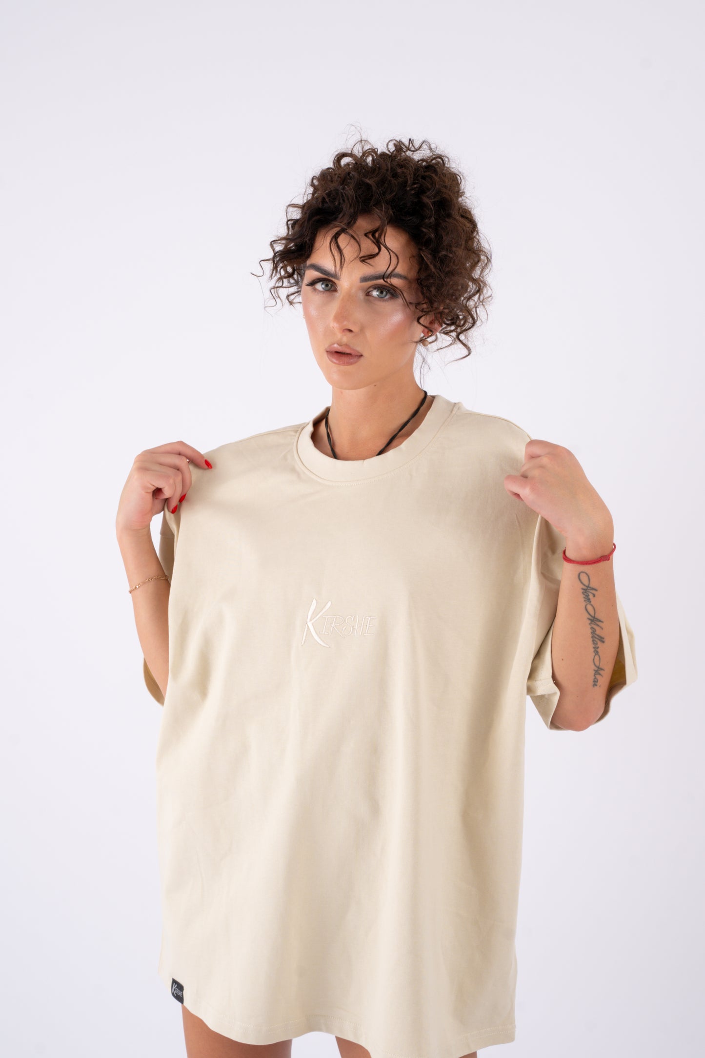 KIRSHE BOXY TEE in beige