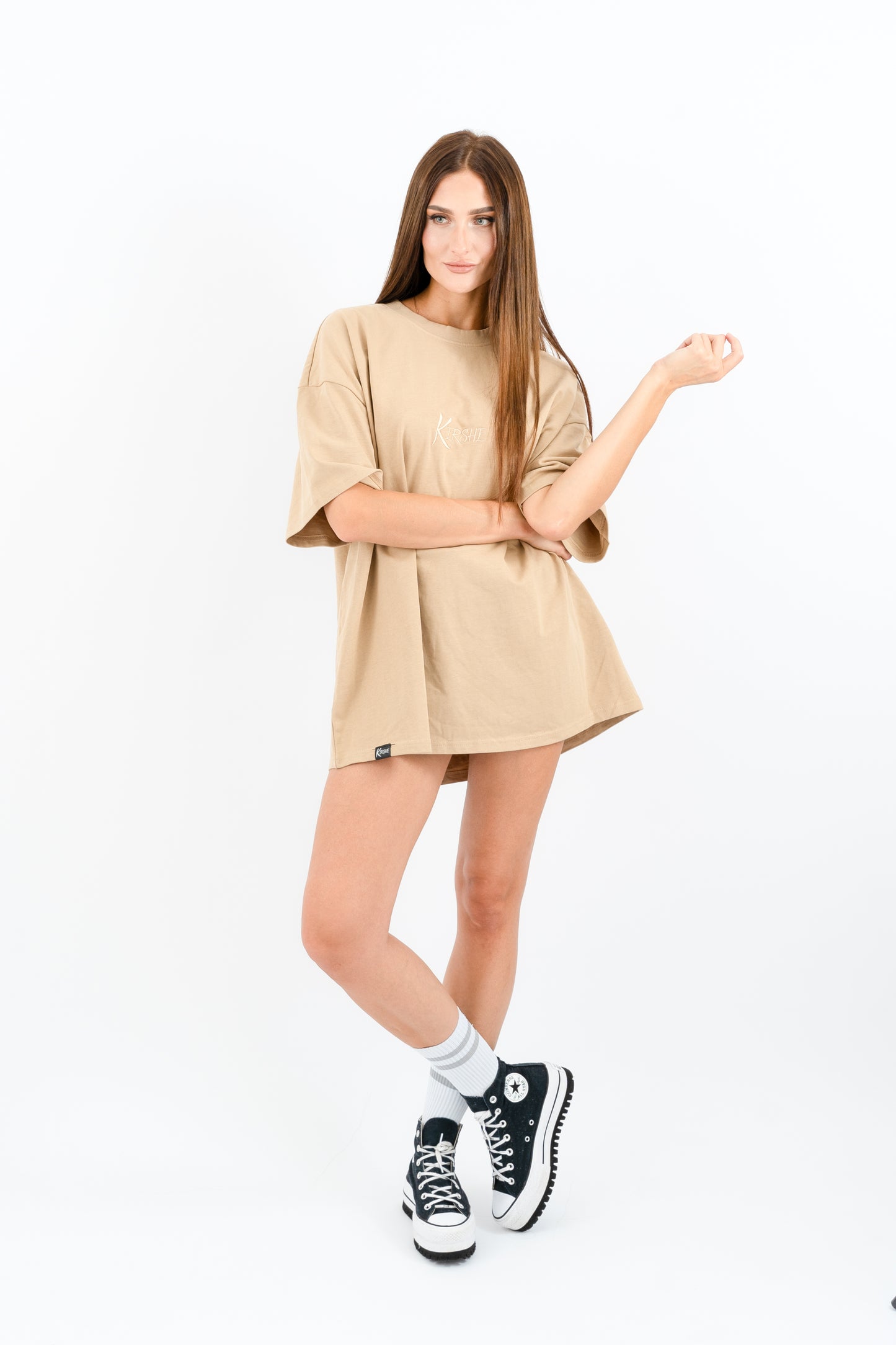 KIRSHE BOXY TEE in sand